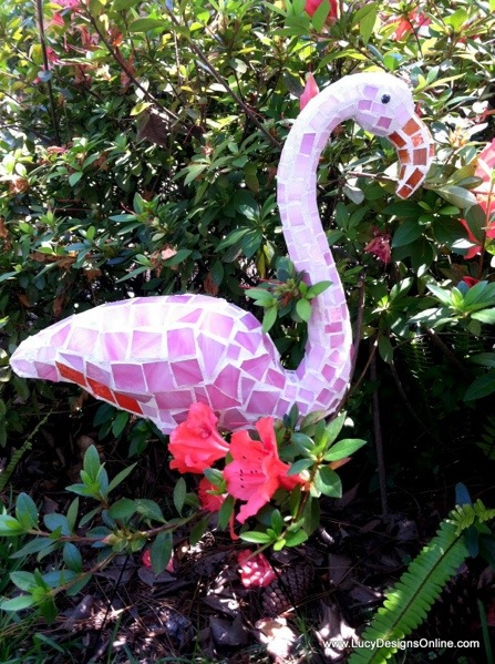 Скульптура фламинго