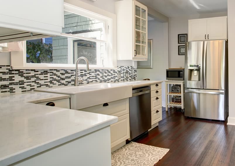 White quartz kitchen countertop